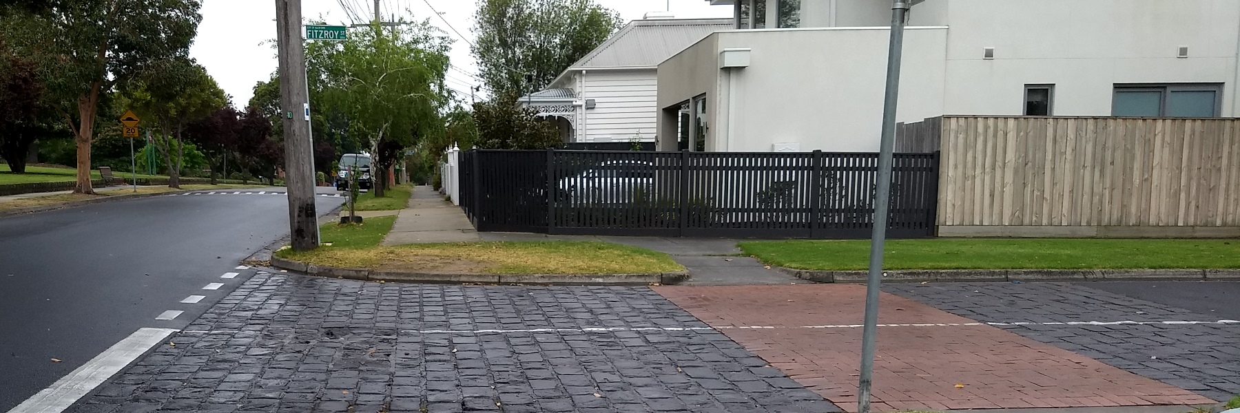 Desire lines in Bentleigh
